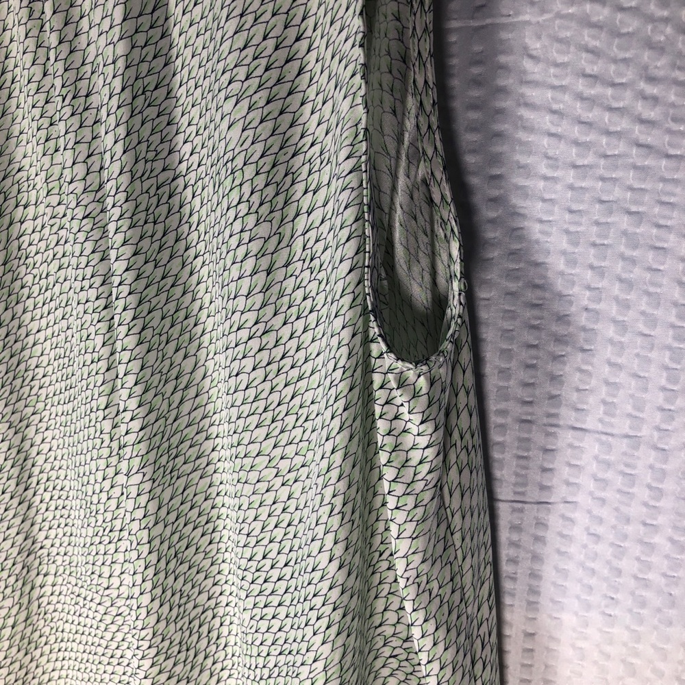 Joie Fifi Silk Blouse Light Green Small - Picture 10 of 11